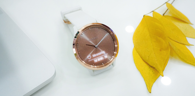 wearable and fashionable fitness watch